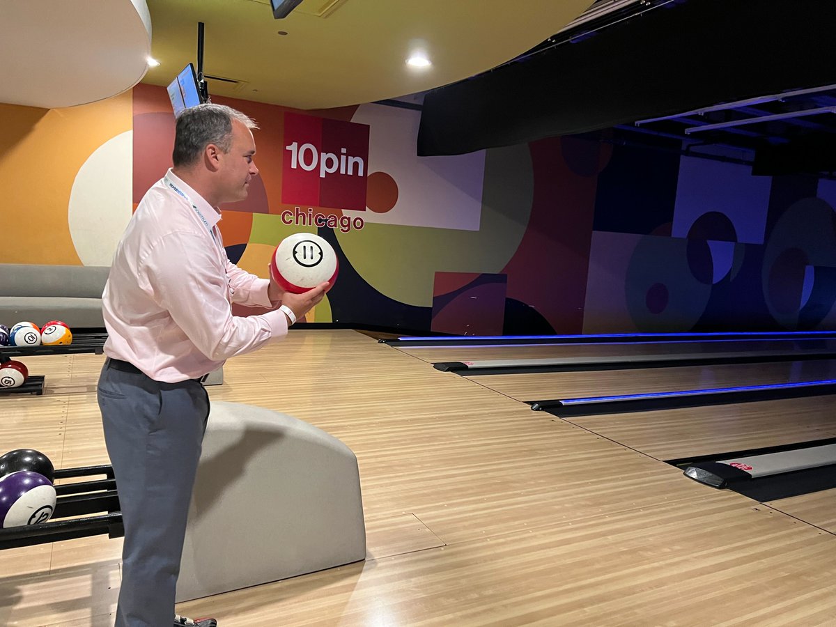ThisIsVaricent's tweet image. We had a blast kicking off Day 1 at @WorldatWork #SalesComp23 with a fun bowling reception co-hosted with @BlueHorizonsBHG 🎳 Huge thank you to all that came out!  We&apos;re looking forward to Day 2!
