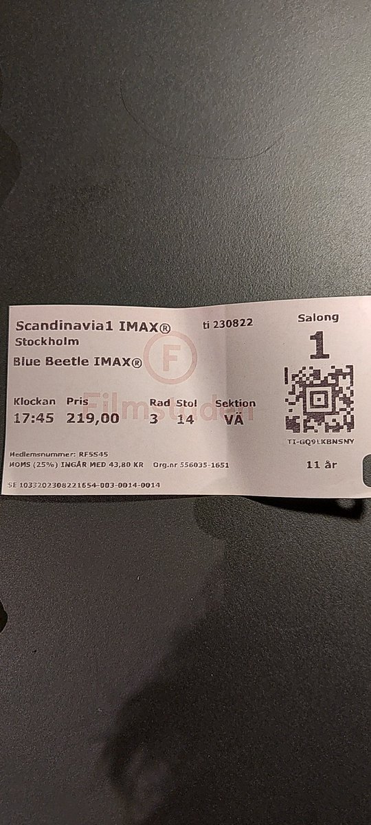 Santori42276228's tweet photo. Waiting to see @bluebeetle at world best cinema @AMCTheatres with their (@FilmstadenAB) #IMAXscreen 

AND ofc im gonna buy #AMCperfectlyPopCorn with butter taste. 

I love movies at $AMC and I hate crimenals at #WallstreetFraud https://t.co/zSveMZ5iT6
