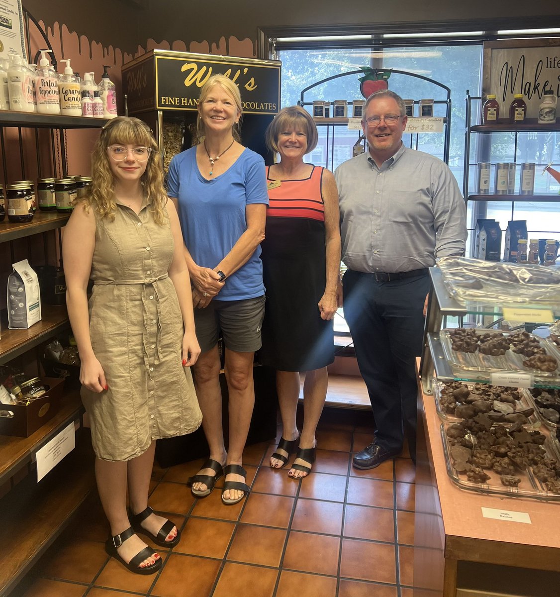 .<a href="/ProsperityInd/">Prosperity Indiana</a> staff had a great time alongside our fabulous Board member Marie Morse of @HomesteadCS talking #AffordableHousing &amp; asset-building in Lafayette with Sen <a href="/RonAlting/">Senator Ron Alting</a> &amp; <a href="/SpencerDeery/">Spencer Deery</a> &amp; Rep <a href="/campbellh26/">Chris Campbell</a>, and at the wonderful Wolf’s 🍫 in Attica with Rep <a href="/SharonNegele/">Sharon Negele</a>!