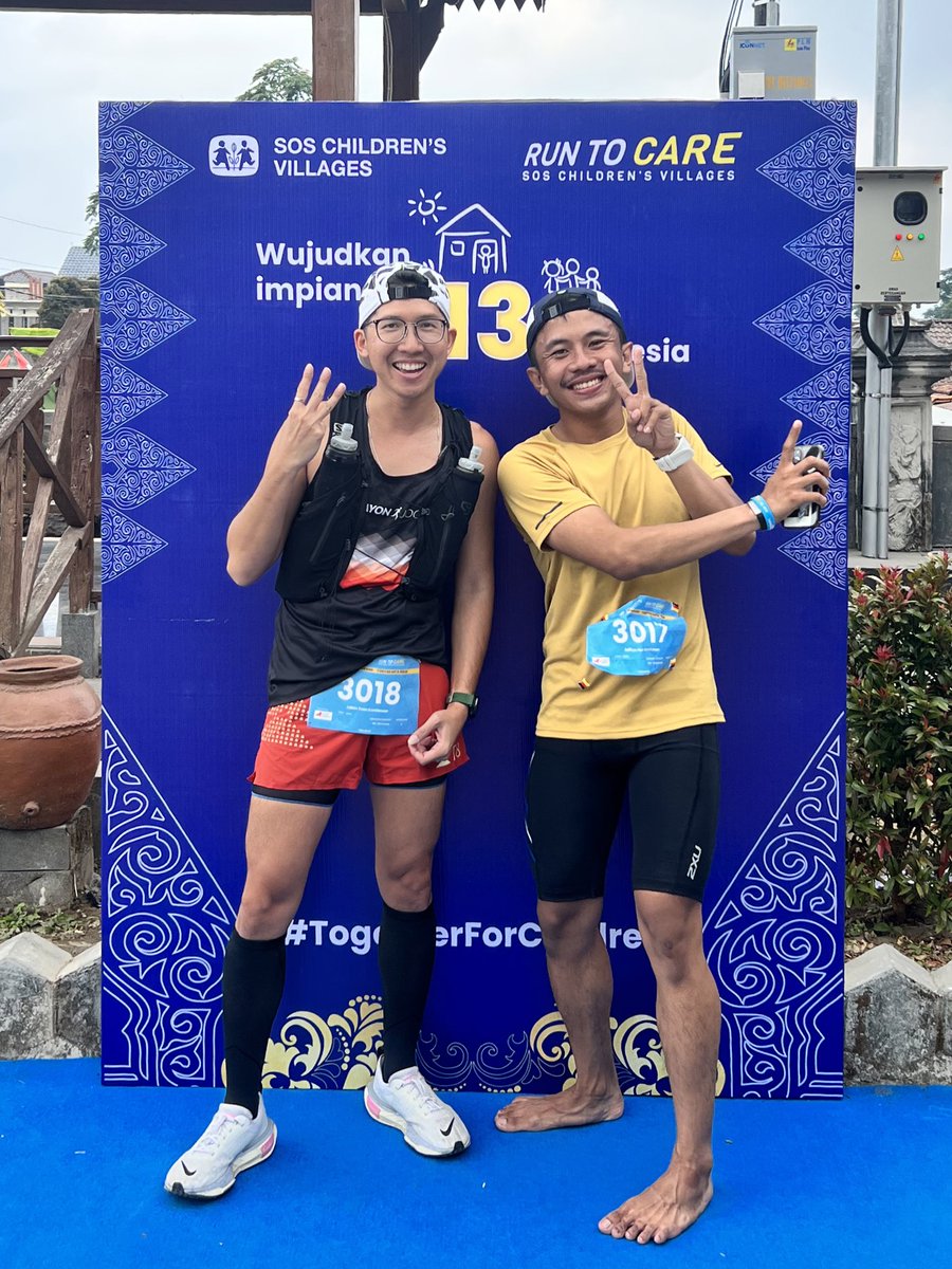 evandimanamana's tweet photo. The best best best relay team Semarang - Jogja 152km! 🫶🏻 #RunToCare https://t.co/9SUag30yBX