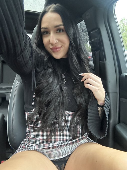 2nd day of school 🥰 https://t.co/sBAiKL2cIQ