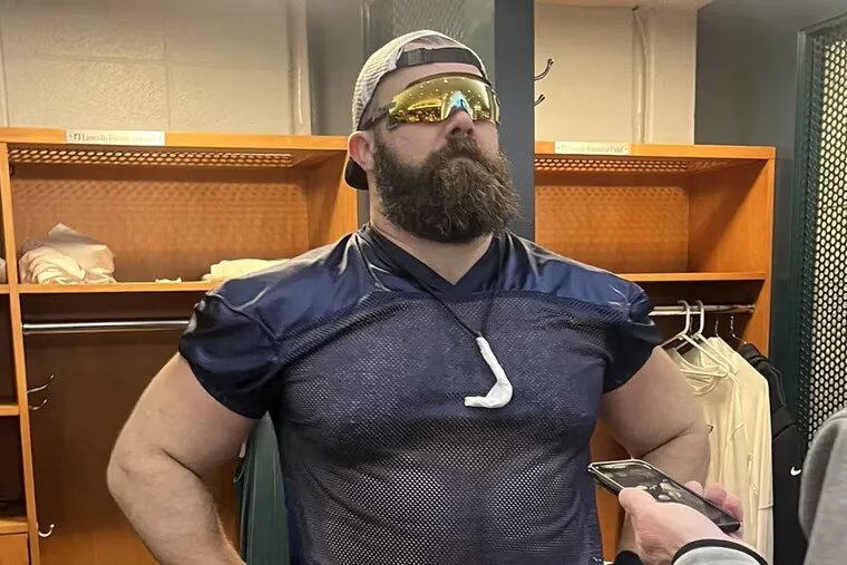 Jason Kelce laying out a Colts linebacker after he hit Gainwell late. 

Love it.