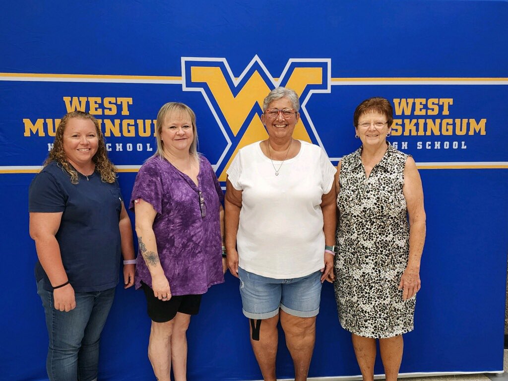 tngWestM's tweet photo. Best cooks in the world. We are excited to see our kids tomorrow! 🌪️ https://t.co/ugGnhfU6Sx