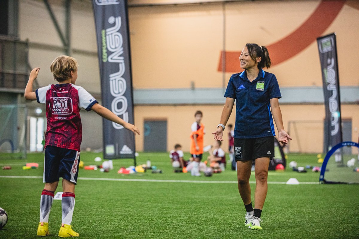 CoerverLV's tweet photo. Coerver Coaching Rīgas apmācību nedēļā aizvadīta otrā diena. Liels azarts un vēlme kļūt labākam. Turpinām šādi visu nedēļu! 💪

Nometni atbalsta:
⚪️ @adidasfootball 
⚪️ @FSMETTA
⚪️ Sportland
⚪️ Tallink Hotel Rīga

#coerverlv #coervercoaching #coerver https://t.co/zzYiT0kuwt