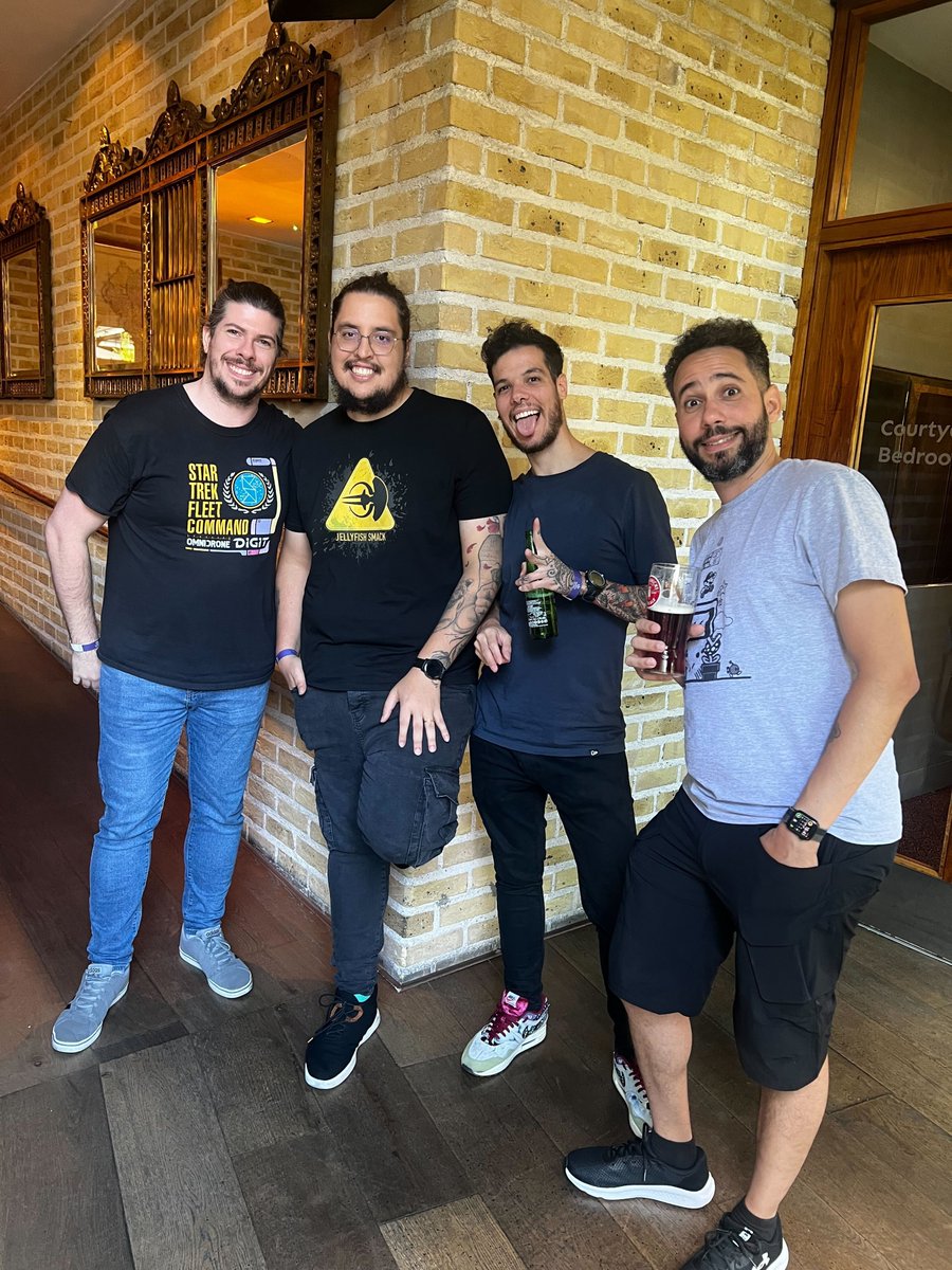 scopely's tweet photo. Our Scopeleans at our #Dublin hub ๐ฎ๐ช got together last week for a Summer BBQ! โ๏ธ๐ Check out how the celebration went! ๐โจ๏ธ Interested in joining our team in #Ireland? Apply here ๐ https://t.co/1irJ5wvQjX #LifeAtScopely https://t.co/sti0NdlCRk