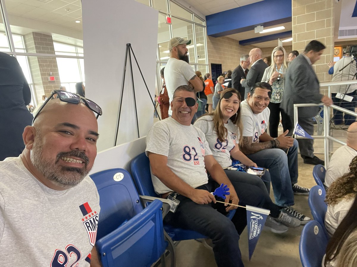 frankchavez22's tweet photo. NISD 2023 Convocation #rudder #nisd https://t.co/nKS3eX93wv