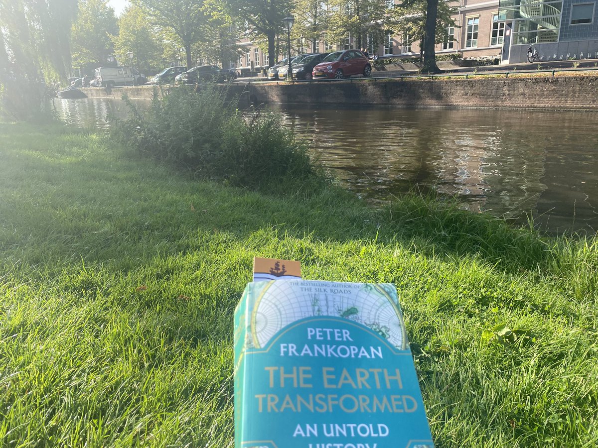 JOuellet23's tweet photo. Good reading environment https://t.co/m6Zly1giNA