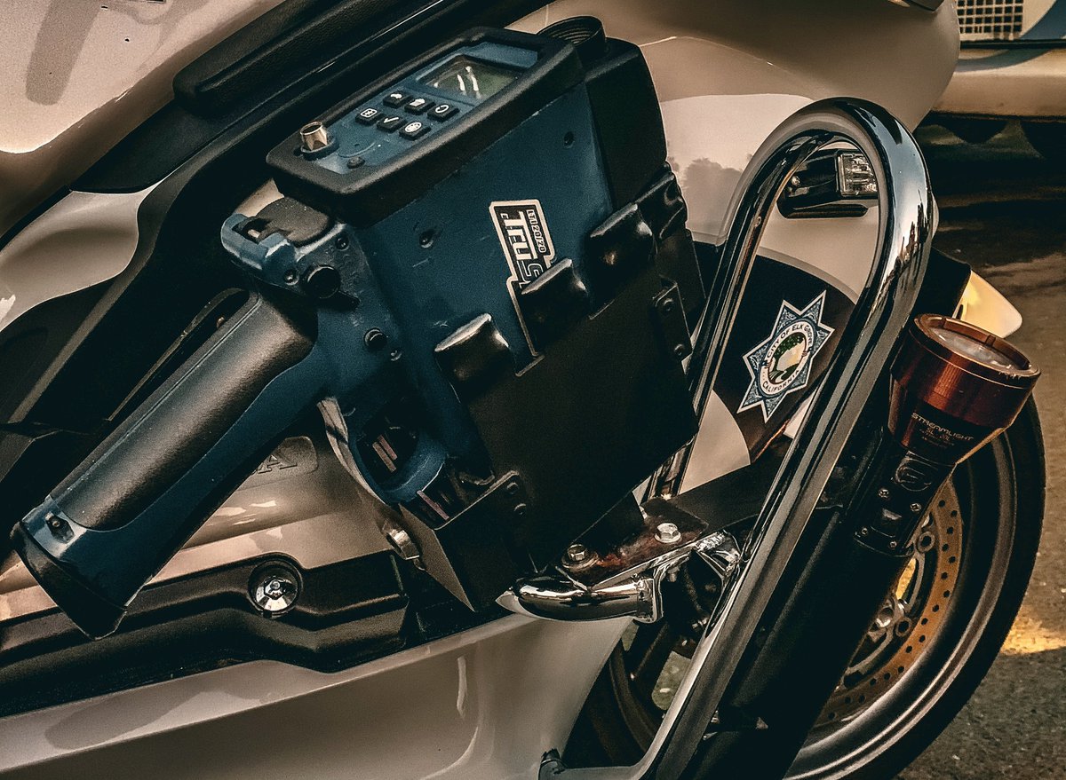 Hey there, Elk Grove! We remain committed to keeping our roads safe for everyone, and we wanted to share some updates on our traffic enforcement efforts! 

📢Over 450 Citations Issued in 2 Weeks
🏫 Traffic Safety Around Schools
🚓Growing Traffic Unit
🤲Let's Team Up for Safety