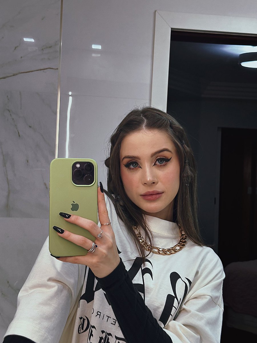 ttmanuziinha's tweet photo. ⚡️ https://t.co/M6CVXRzVff