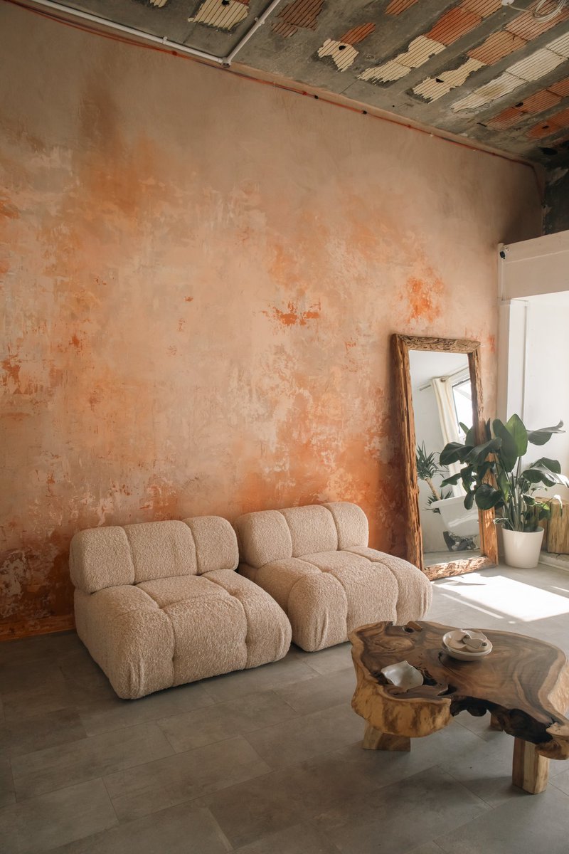 Official new updates pics. 

Our Lifestyle aesthetic content Studio. 

BOOK NOW

silverspacestudios.com