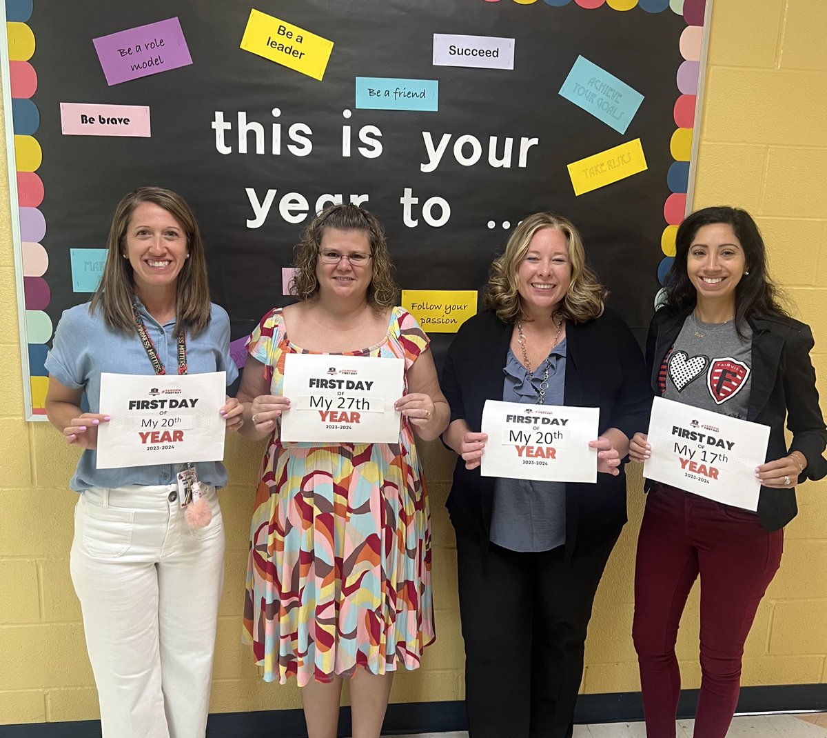 Mauni & Megan tweet media