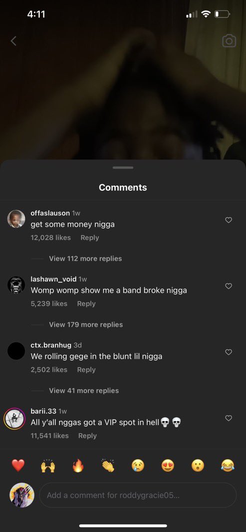 ayeejuju's tweet image. the internet is an evil place 😭😭