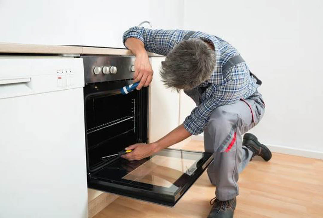 Let our appliance repair experts show you how it should be done! Call us today for more information at (430) 295-6104!  
 
#ApplianceRepairs bit.ly/3LOzLrv