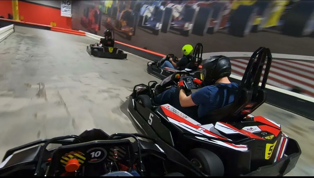 AccelerateSpeed's tweet image. Racing Tips!!
Sit up straight for a faster kart! Leaning forward slows you down. 🏎️💨 

#RaceDayTips #WinningMoves 🥇🏆