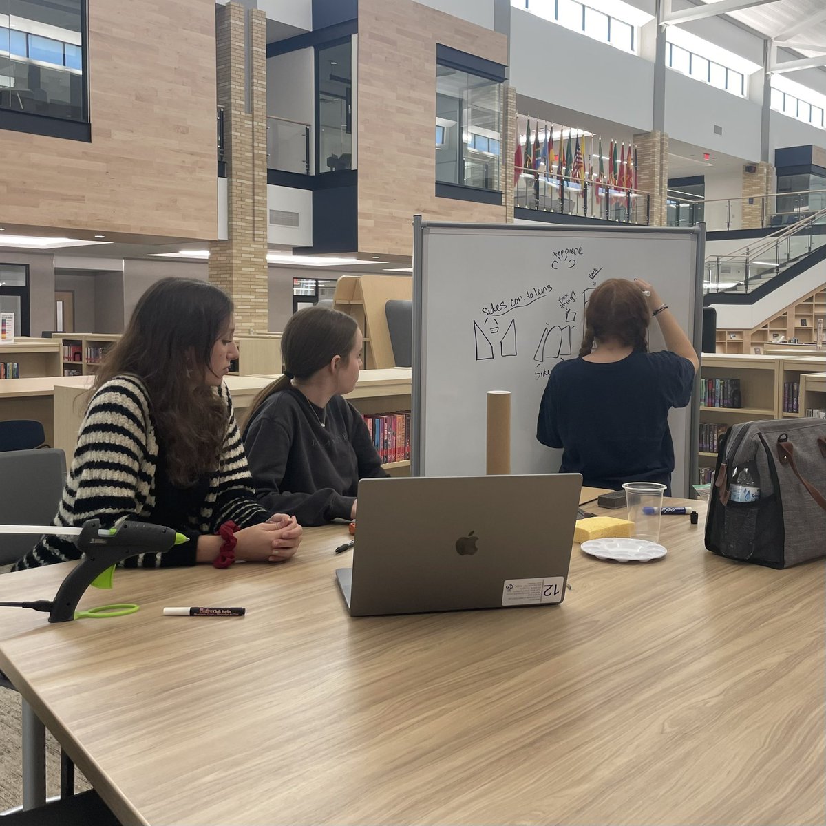 WGHS_LAIR's tweet photo. Commercial Photography is our first class to use the Innovation Lab! Today they are creating models of different cameras throughout history. #PISDLibraries #ProsperProud https://t.co/UCg7WpNfzl