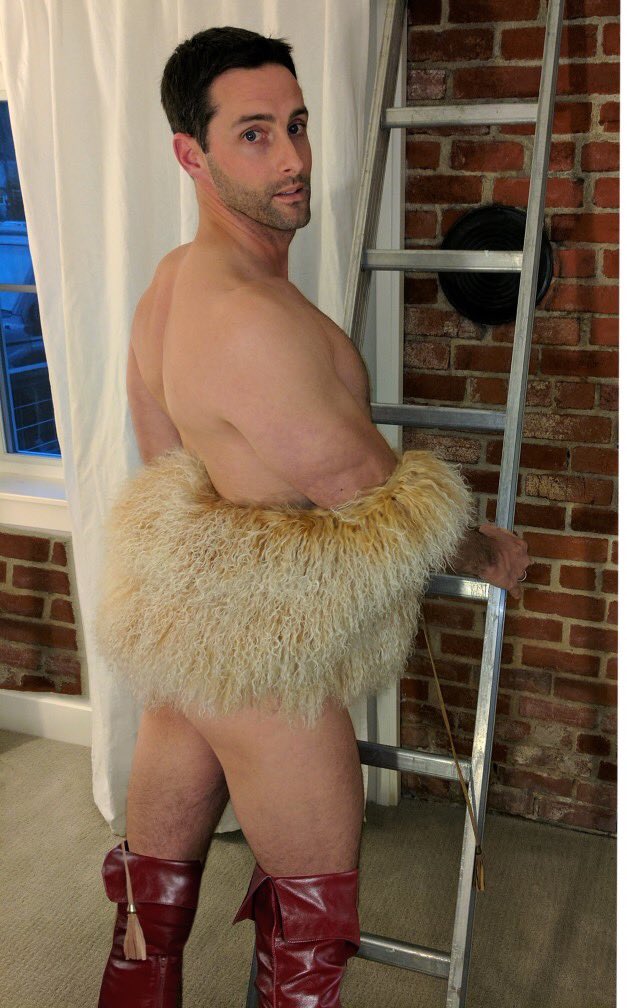 This picture lives rent free in my memories! 😂 happy birthday you sexy bitch you <a href="/Graham949/">Graham</a>!!! 🔥🔥