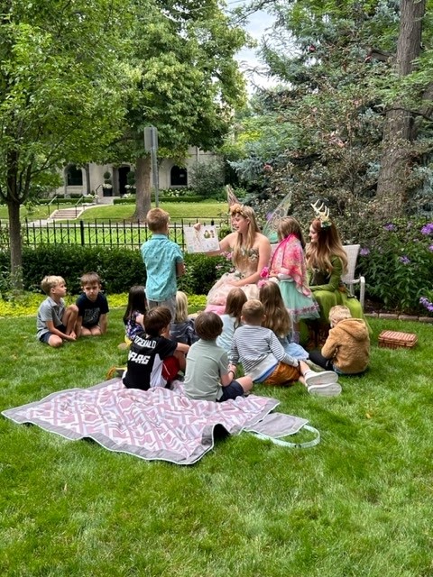 asyouwishco's tweet image. Happy 6th #Birthday to Betsy!!! The #fairies of Wands and Wishes Occasions delighted her and her friends with story time! Special thanks to @GateauxBakery for the #customcookies! #denverchildrensbirthdayparty #denverkidsbirthday #denverevents #denverbirthday #asyouwishcolorado