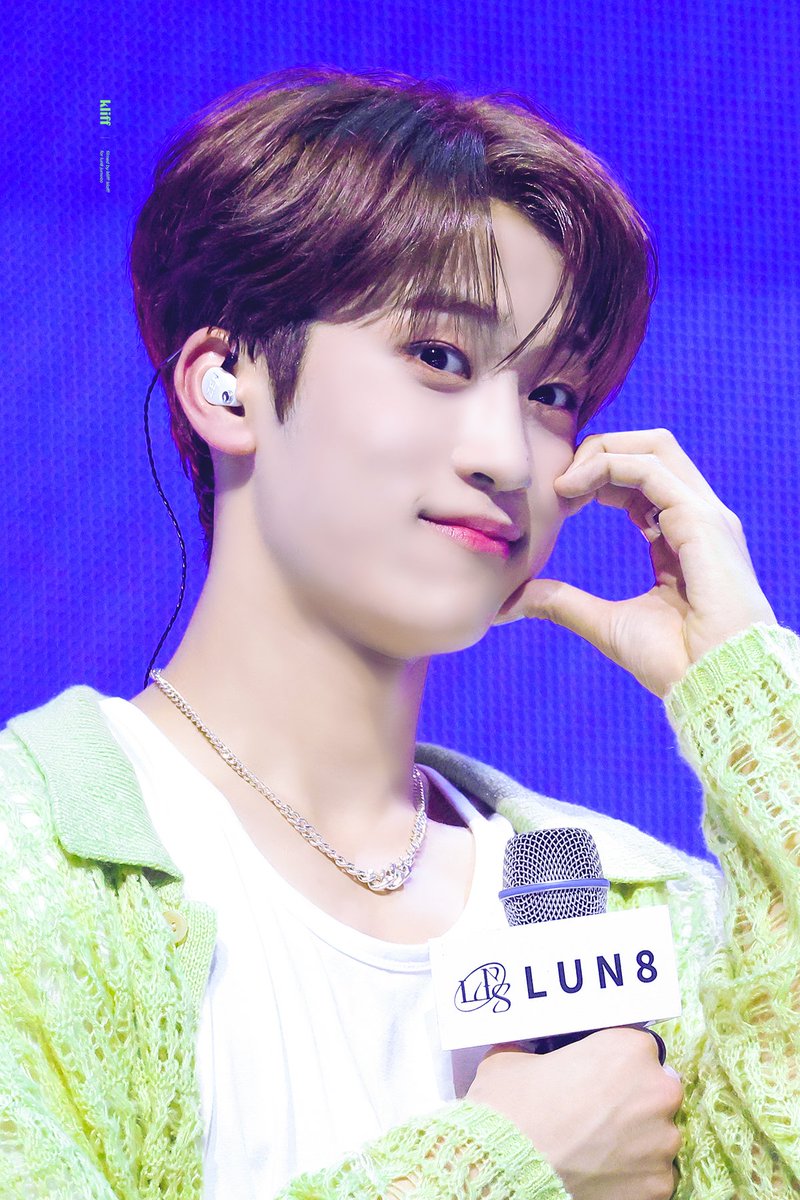 230615 준우 🐶 루네이트 데뷔 쇼케이스 

덕분에 널 알게 되어 너무나도 고마워 💖💖

#루네이트 #LUN8 #준우 #JUNWOO