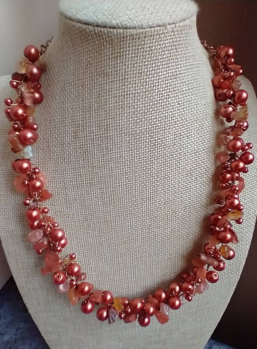 etsy.com/listing/113715…

Carnelian & glass bead cluster #handmade #Necklace, #gemstonejewelry #summerjewelry #OrangeNecklace #GiftForHer #SummerAccessories #Fashion #BohoJewellery #ShopIndie 
Free UK Delivery. Now on SALE.