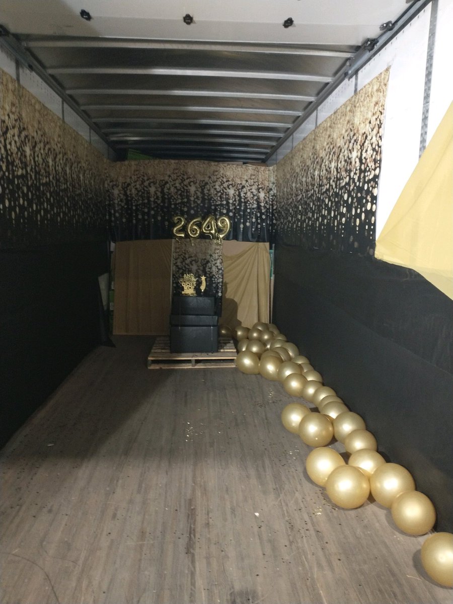 PhilWalls2649's tweet photo. Golden Ticket Winner!!! #2649
#backendappreciation https://t.co/0tOZreKftW