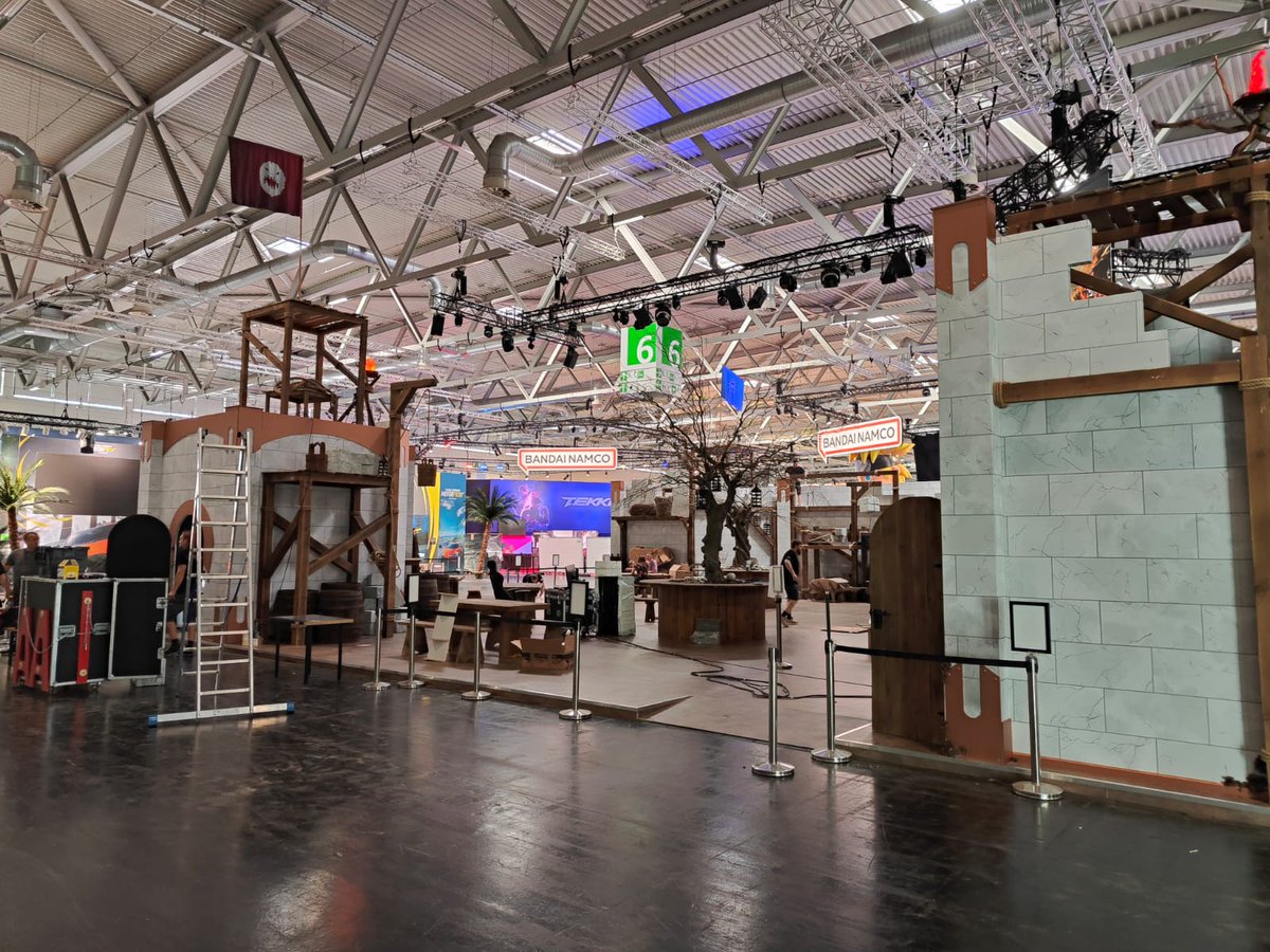 Aavega_Studio's tweet image. Game on at gamescom! 🎮🕹️

Get set as we gear up our booth for action-packed excitement! Don&apos;t miss out, be part of the thrill! Join us! 🚀

#GamescomGaming #ReadySetGame