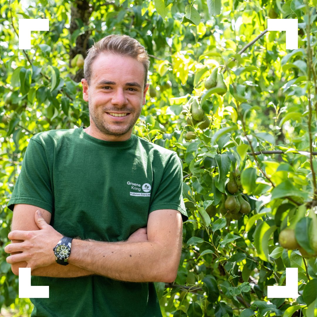 Joerdy is niet alleen een toffe peer, maar ook een jonge fruitteler én de vierde generatie in zijn familie die fier de stiel voortzet. 🍐💪 "Ik wou het ouderlijk bedrijf al van mijn kindertijd overnemen." Supeer goed bezig kerel, nog veel succes! 😉 #boerentrots #boerindekijker