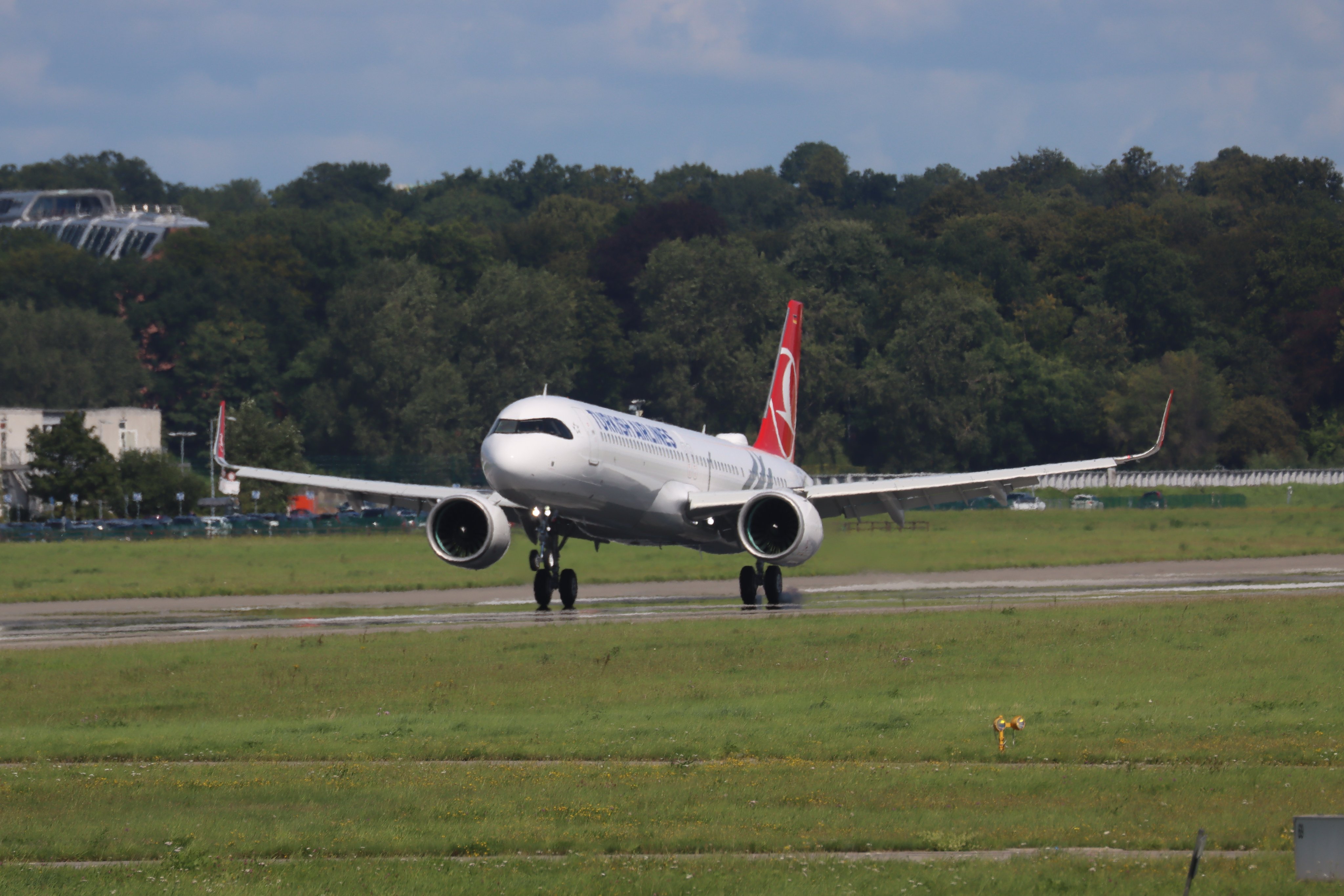 航空機・ヘリコプター Turkish Airlines Airbus A321neo 1/100 Turkish Airlines to lease ten Airbus A321neos from AerCap