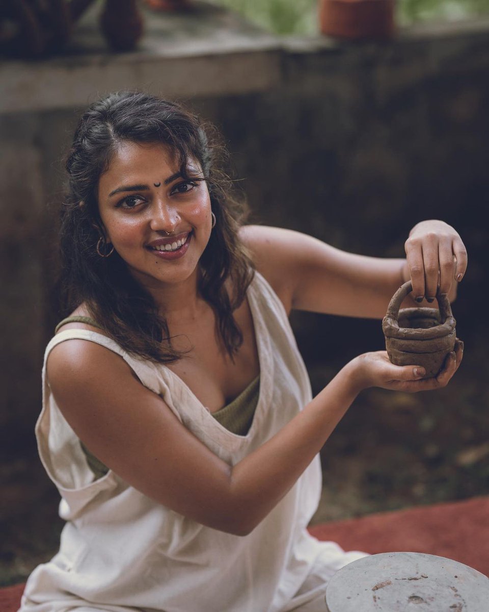OnlyHeroines's tweet photo. #AmalaPaul 💞🤩 https://t.co/xZR2cqaUh8