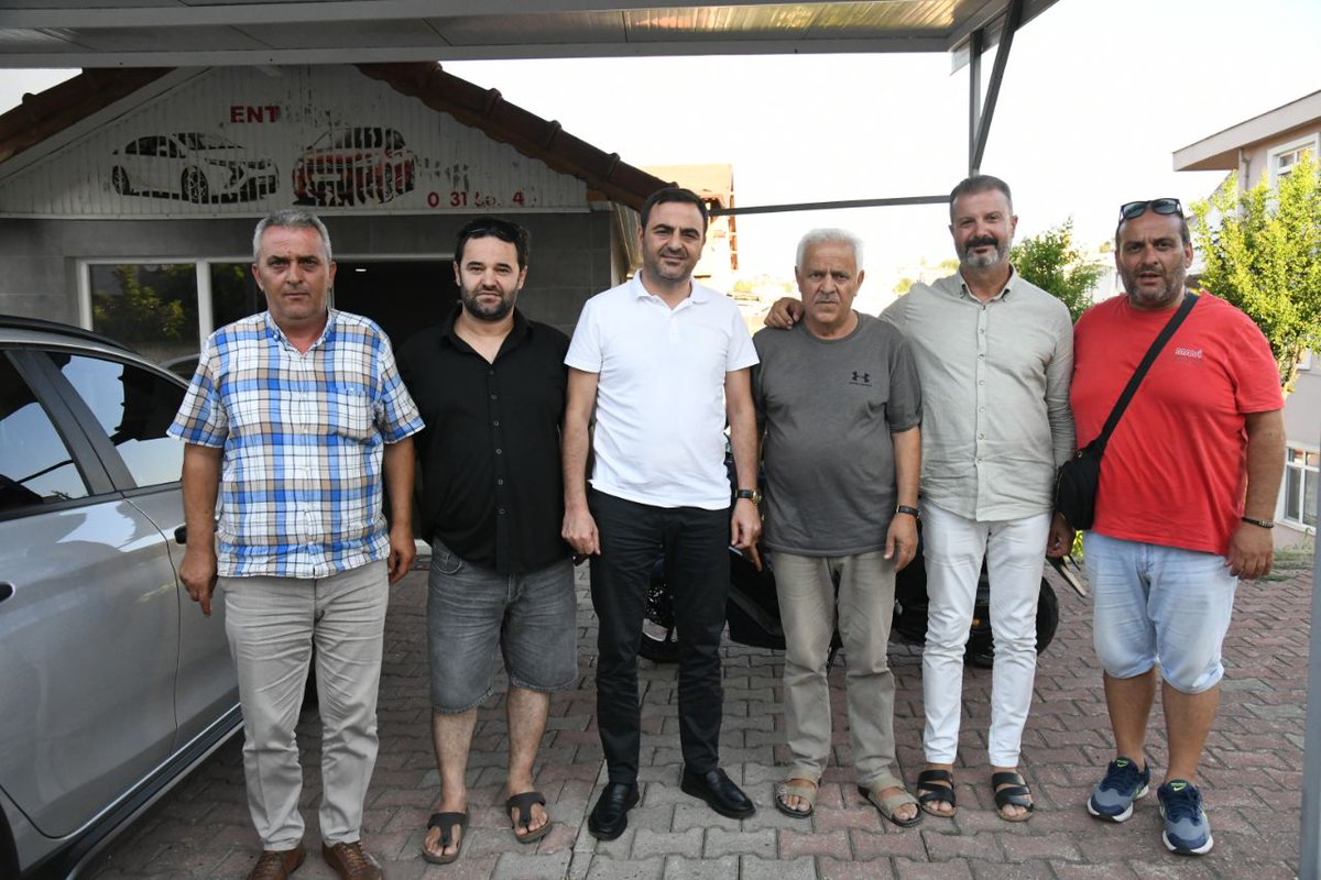 mehmetyasinozlu's tweet photo. Değerli hemşeherimiz Nizamettin Sekmen'i iş yerinde ziyaret ettik. 

Misafirperverliği ve hoş sohbeti için kendisine teşekkür ediyor, işlerinde kolaylıklar diliyorum. https://t.co/lqjw8poLXT