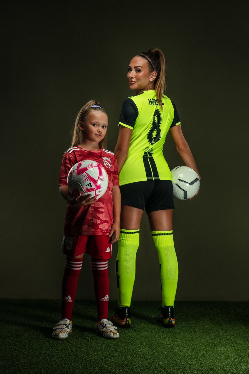 alexrbarber_'s tweet photo. Ella Plays Football - Her Game Too in real life! 

Coming soon to a book shop near you!! 

Amazon - https://t.co/r7EAXlkV31
GFA Shop - https://t.co/DpcCyEUSEc

#EB99 #hergametoo #photos #bookcover #fun #book #football #WorldCup2023 #Lionesses #gfa https://t.co/DdfBwWcBUP