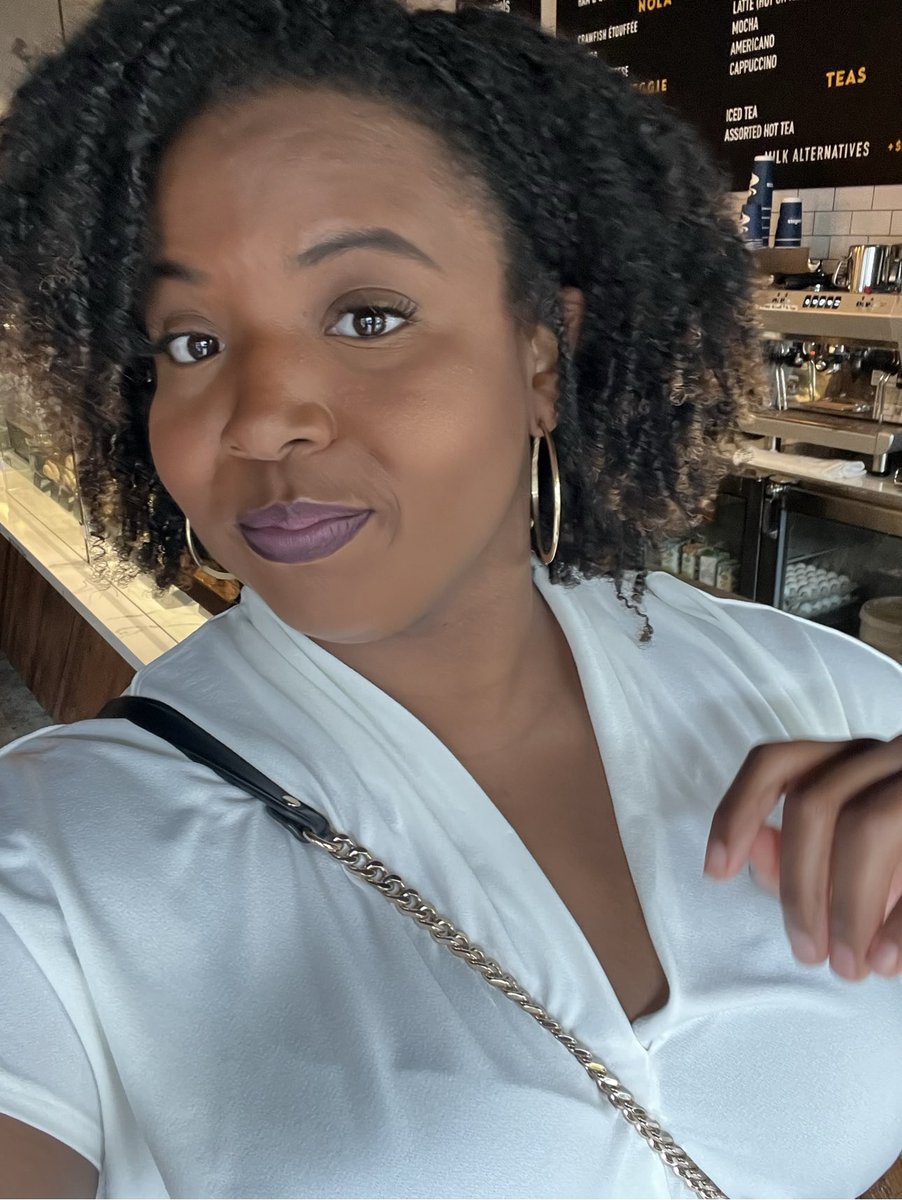 Strawberricurls tweet media