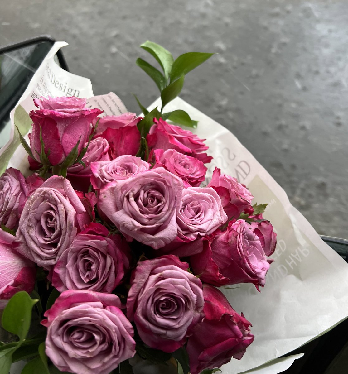 r__af06's tweet image. يأيها المطرُ  الرقيقْ                                 
أنعشت روحي والطريق