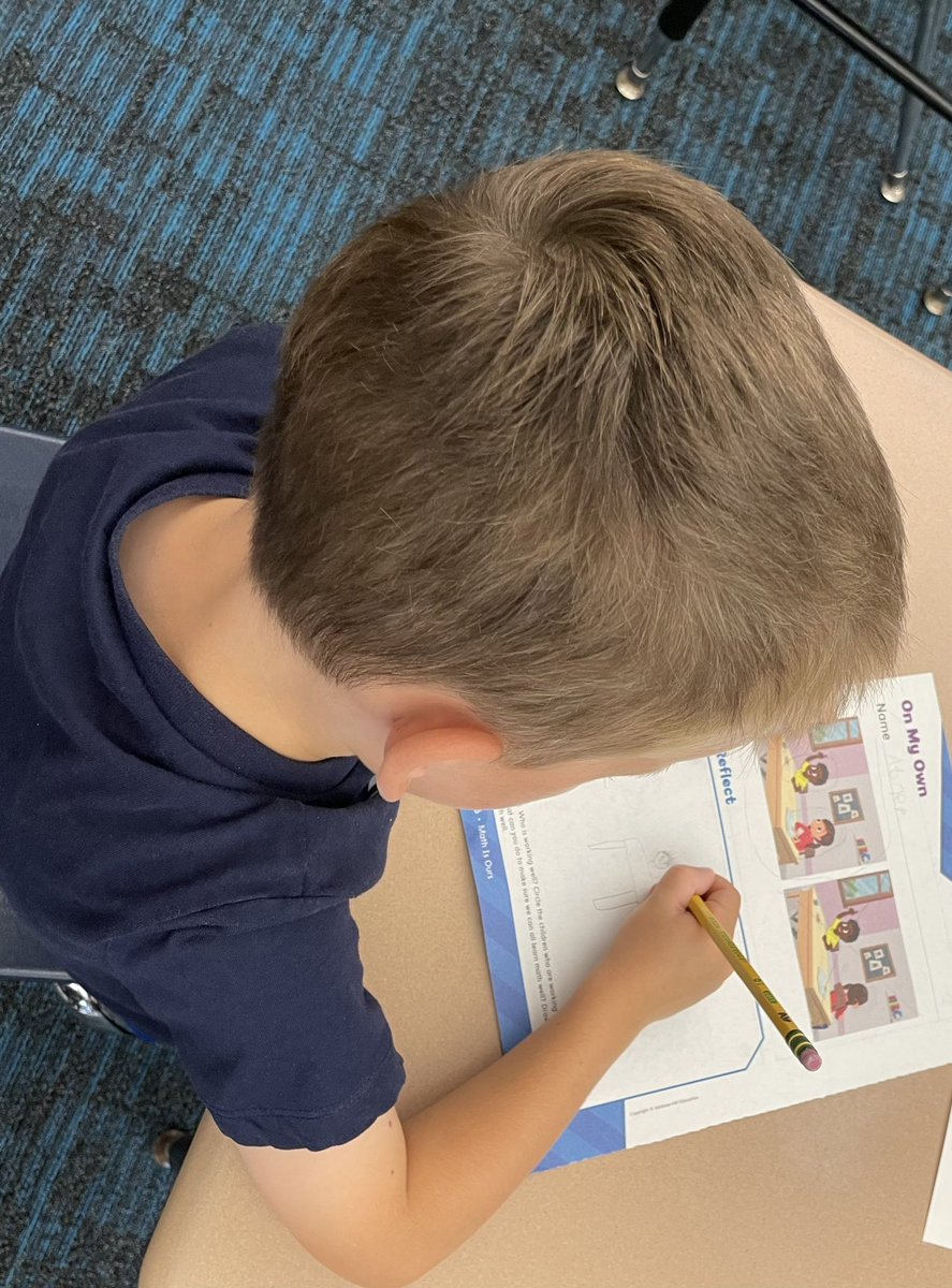 matthewjscott1's tweet photo. Kindergarten and 1st grade Ss @CatherMPS are modeling ways they can be successful at learning math. Working together is a great strategy! @MPSElemEd #MPSmathmindset https://t.co/2jQif8J9rL