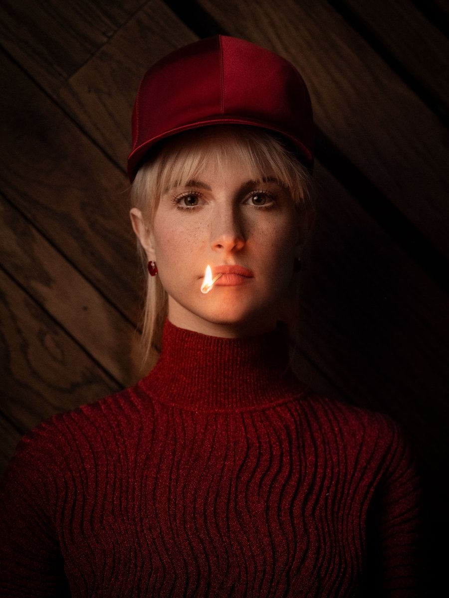 italiaparamore's tweet image. New photo of Hayley Williams for LA Magazine, taken by Elisabeth Caren