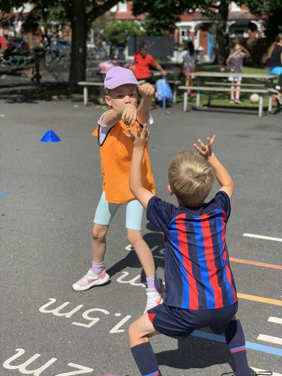 AMSportsAcademy's tweet photo. Inspiring, Develop and Achieve ⚽️ 🏀🏏🏓⛳️🤸🏽‍♀️

https://t.co/NyPTDtdWO4 https://t.co/dS4APSANTn