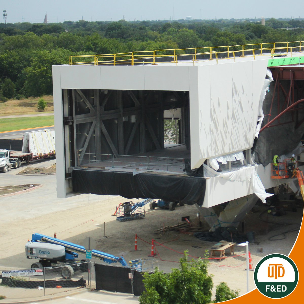 utd_fed's tweet image. Work continues on the Edith and Peter O’Donnell Jr. Athenaeum, which will provide more room for studying and displaying the latest additions to UTD’s expanding art collection.

#utd #utdallas #construction #development #campus