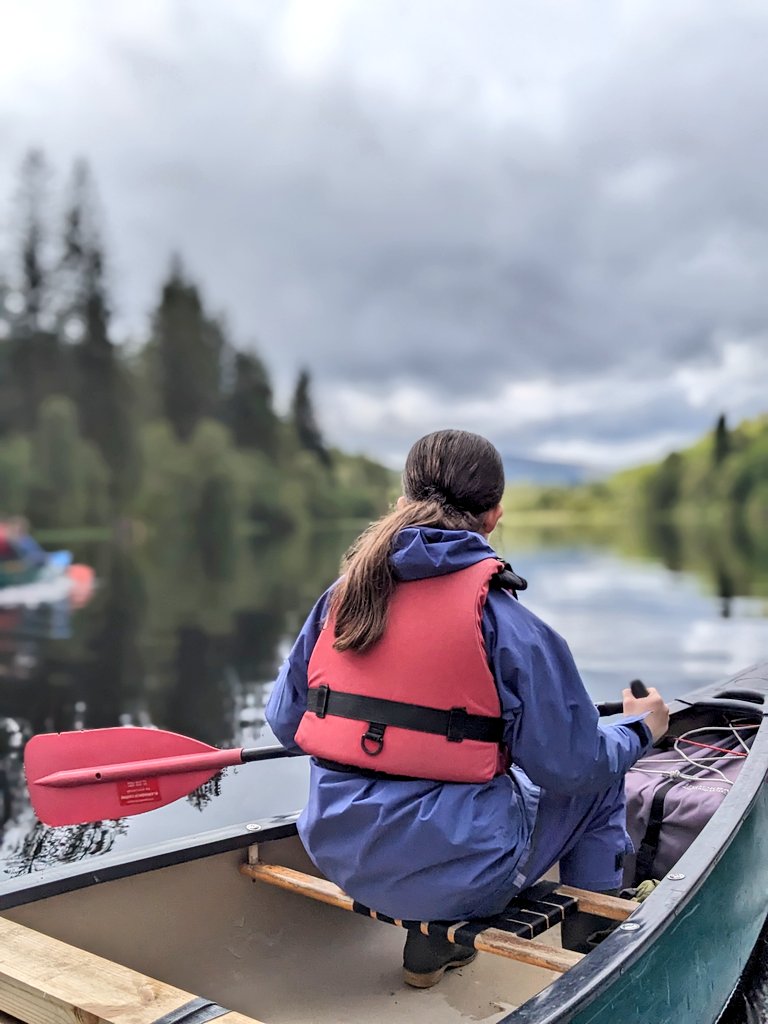 BlairvadachAndy's tweet image. Day two with @CarmylePS and we joined forces with @BlairvadachAMC and headed over to the @lomondtrossachs for a wee #canoesafari of #lochard 🙌
A brilliant display of #effort and #teamwork from both groups! 
#CarmyleBV23
