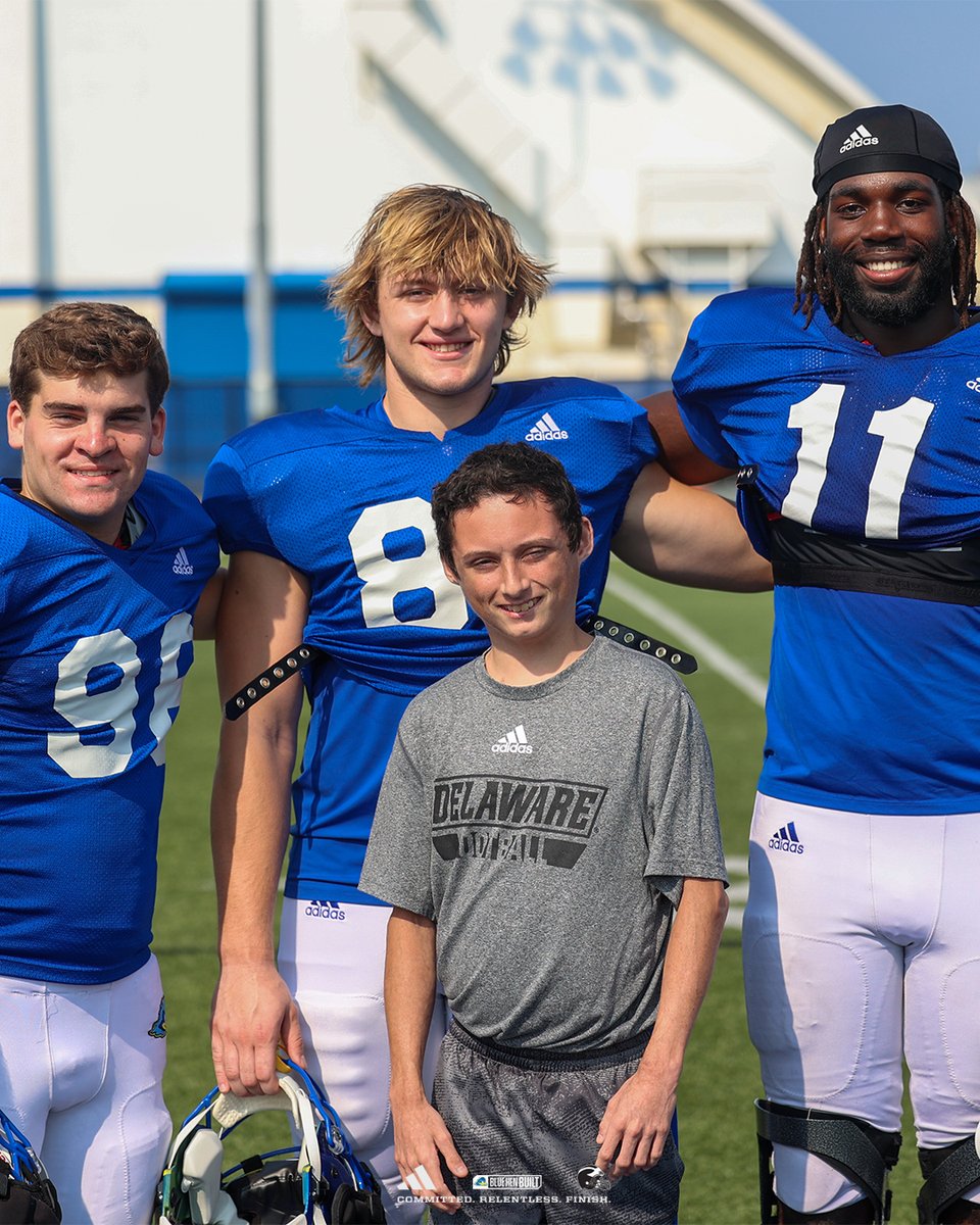 Special Hen at practice today! 👀

Good luck at your first day at <a href="/Salesianum/">Salesianum School</a> tomorrow!