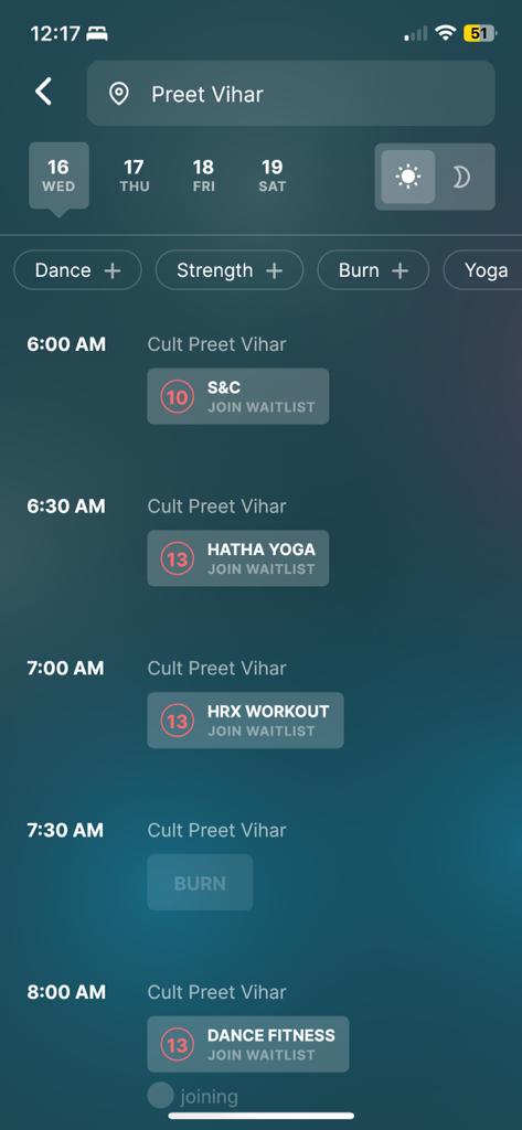 ChitraBelwal's tweet photo. No, really, tell me, how do I book the class @cultfitOfficial ?
The #UserExperience goes like this: Slots open at 10 pm, the app hangs, and by 10:02 you find most of the classes already booked. As the night passes, situation gets worse.

#WeAreCult #BeBetterEveryday #SaveCult https://t.co/uBzB3WGsQP