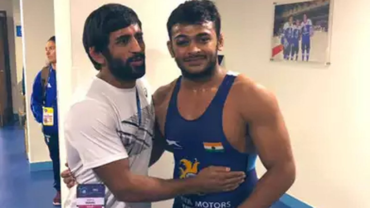 toisports's tweet photo. #BajrangPunia #SportsMinistry #DeepakPunia #SAI

Ministry clears @BajrangPunia &amp; @deepakpunia86's proposals for foreign training

READ: https://t.co/dlYW5P7pdi https://t.co/6rqloCejpL