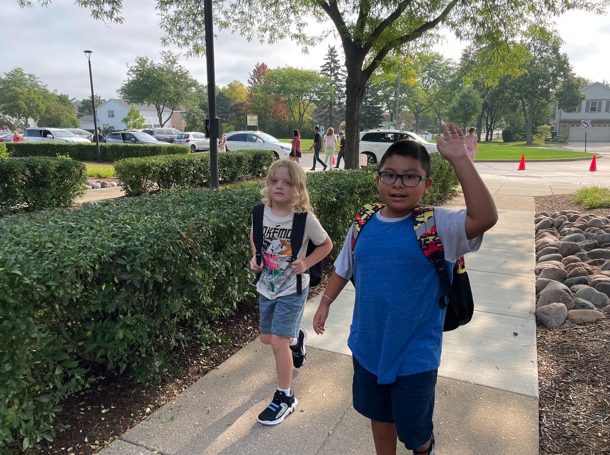 AptakisicTripp's tweet photo. First half day of school ✅ It was so fun welcoming students back today! We can't wait to see all students (K-8) for their first full day tomorrow! #d102brightfuture https://t.co/bbNTwfEjre