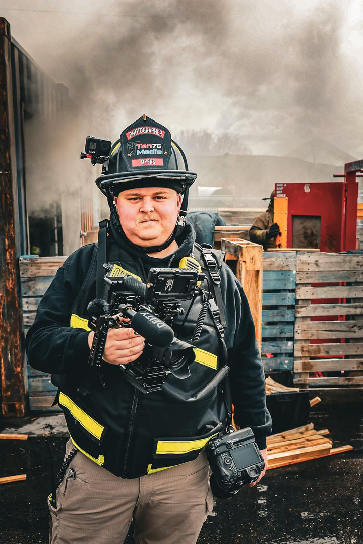 TheVestGuy's tweet photo. Custom USA Made Fire Photography Vests

#photovest
#FirePhotographyVest
#FirePhotography
#TheVestGuy
#MadeinUSA

https://t.co/jBmnfv2TLp

https://t.co/8lLuMB8VF8

Thx for the Vest Pics

@760firephoto
@760firephotography
@ten76media
@treasurevalleyfools https://t.co/Nl5WpfnSxE