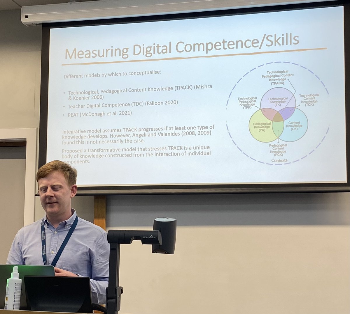 Great discussion on embedding technology in teacher education @MU_Education by @KeithJYoung on our research project @zerrindoganca @tom_dela @Musicandteach @ECER_EERA #ECER2023 @MaynoothUni NW10 #digitalcompetence @EsaiSig