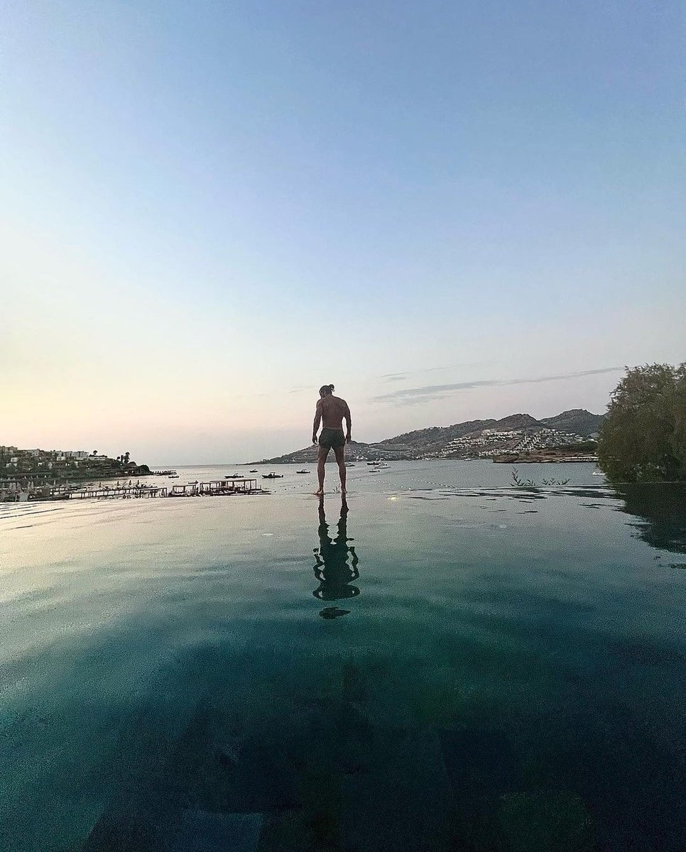 MARAVILLA Turca al atardecer 💫❤️

#CanYaman