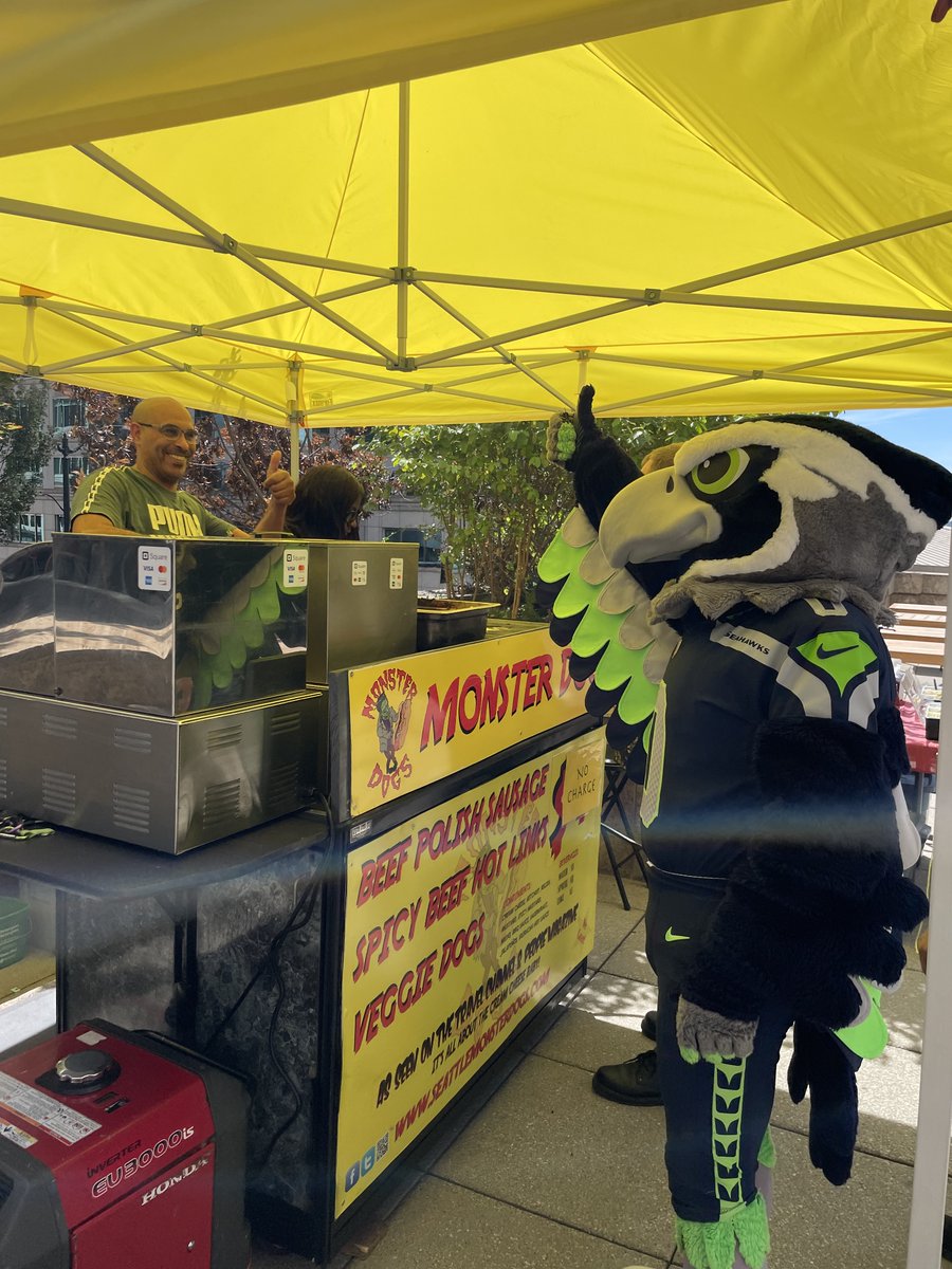 1201 Third tweet media