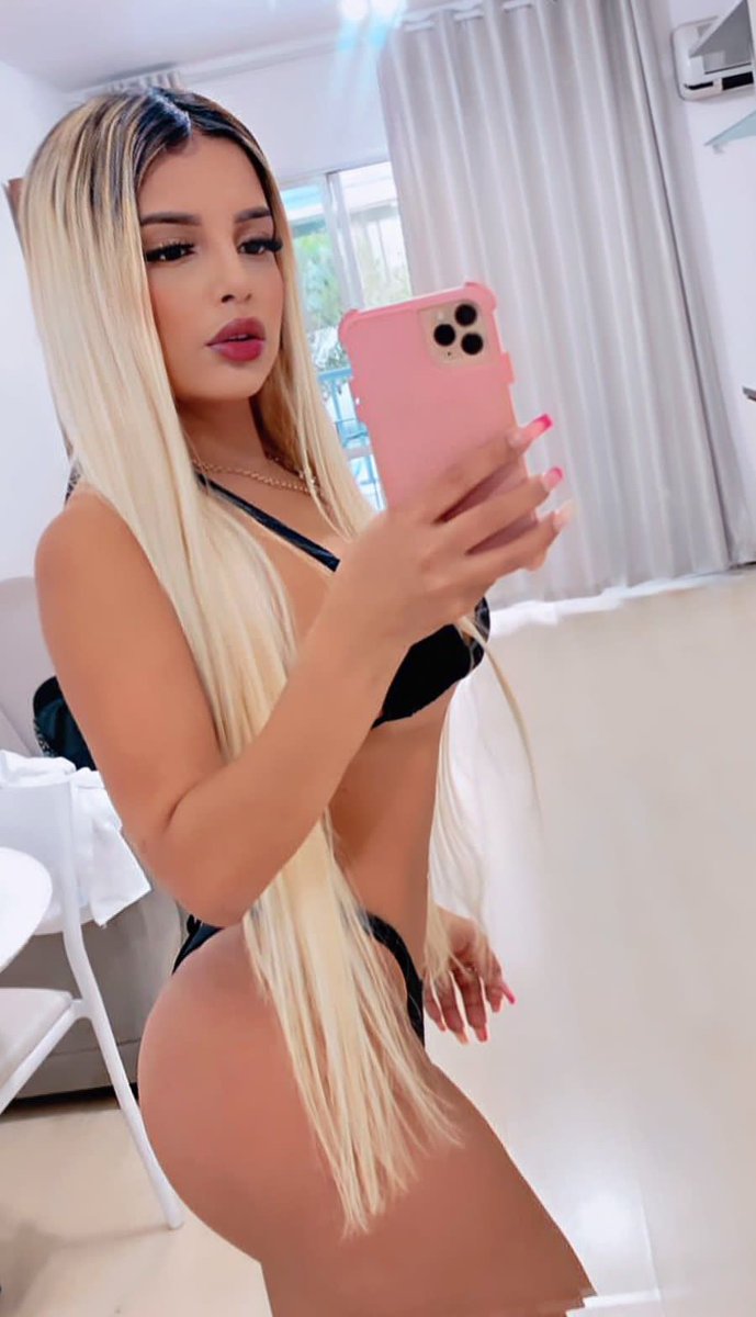 paolaofc20's tweet image. Oi amor 🩷💙