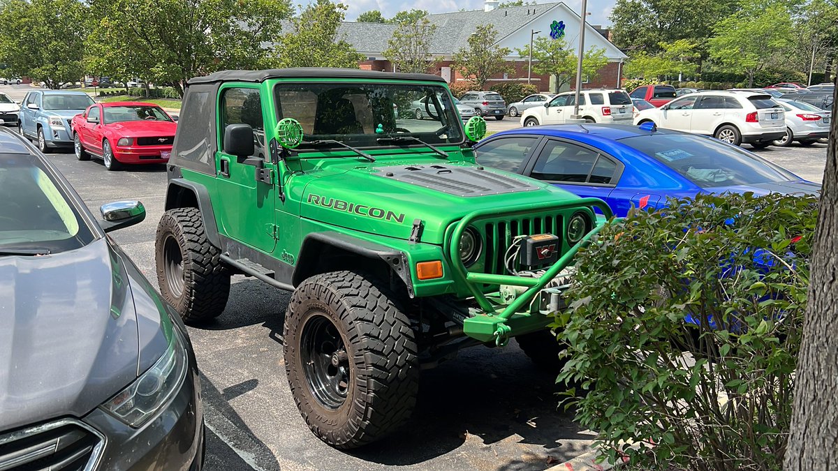 <a href="/Jeep_fen/">JEEP WRANGLER FANS</a> <a href="/Jeep/">Jeep</a> Getting ready to put the top down and enjoy some sunshine….