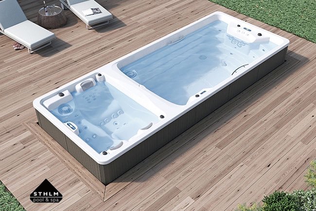 STHLMPOOLSPA's tweet photo. ALLA VÅRA SWIMSPA ÄR BYGGDA FÖR ÅRET RUNT BRUK UTOMHUS.
Simträning i kombination med spabad har aldrig varit lika lättillgängligt. Med vårat swimspa får du den perfekta poolen och den perfekta träningsanläggningen. 

#swimspa #pool #bad #träning #rehabilitation #rehab #trädgård https://t.co/6WWGzbjf5u