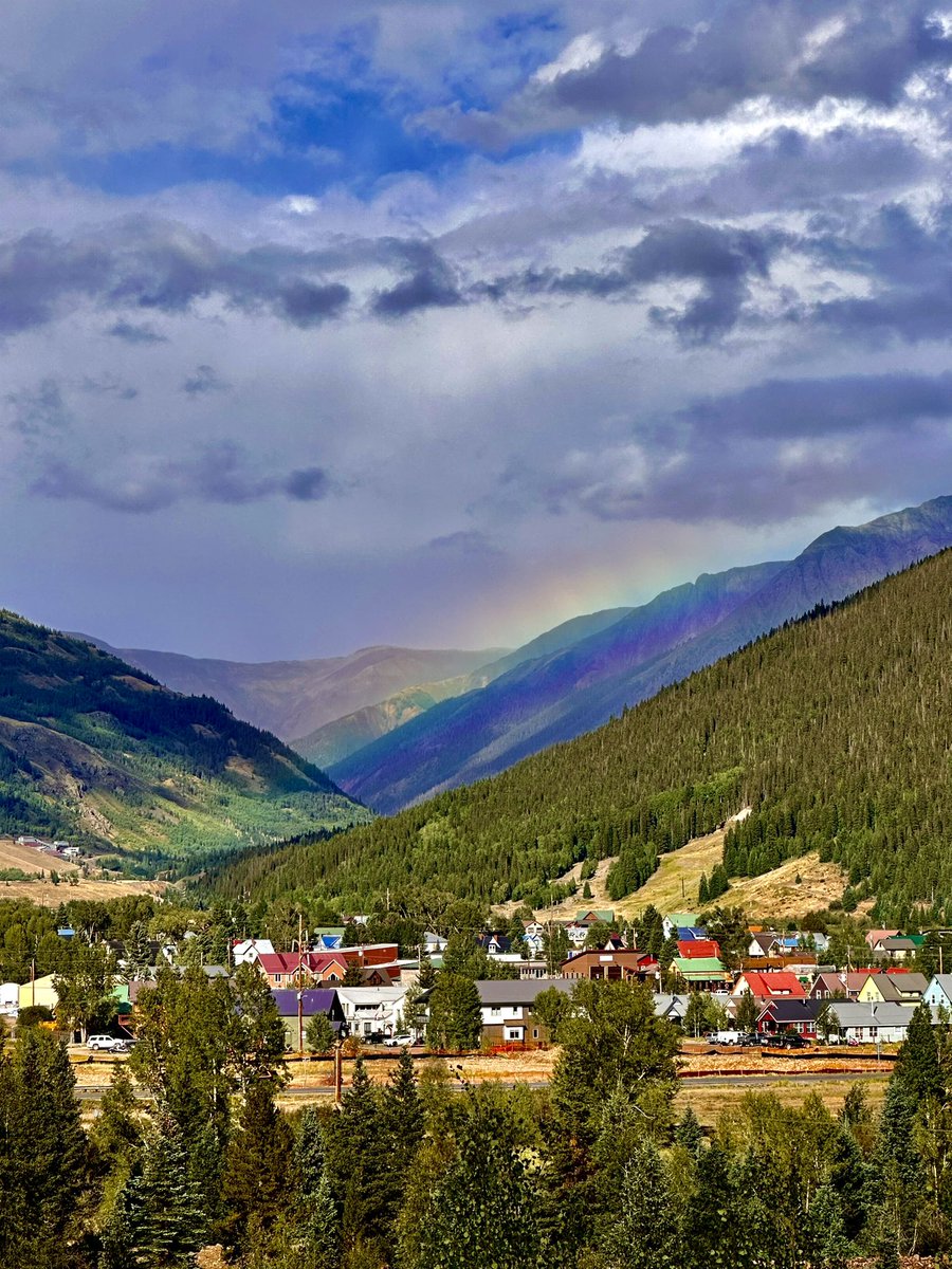 Rainbow over Silverton, CO #cowx @DenverChannel @9NEWS #silvertoncolorado #Colorado