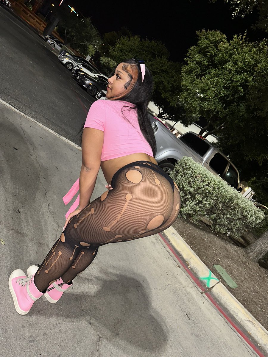 Brianadnae's tweet photo. You know better do you did better 💗 https://t.co/UqfJ3m8SG4